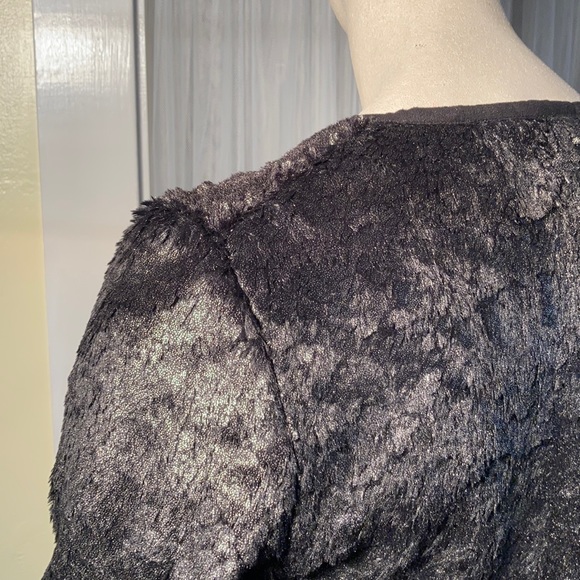 ELEVENSES UNREAL Faux Fur Jacket - Picture 7 of 11